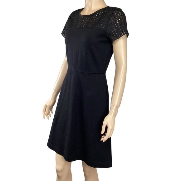 J.Crew Black Laser‎ Cut Lace Short Sleeve Dress Size 2 Fit & Flare Eyelet - Picture 4 of 8